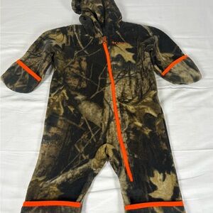 Columbia Infant Fleece 6-12M Camo Hooded One-Piece